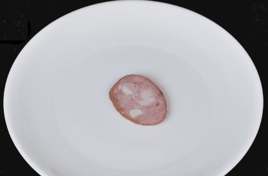640